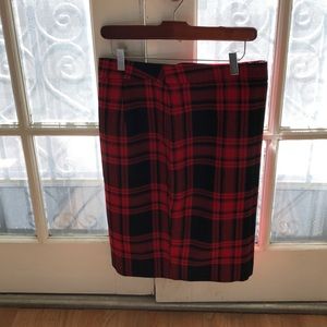 Plaid pencil skirt size 4